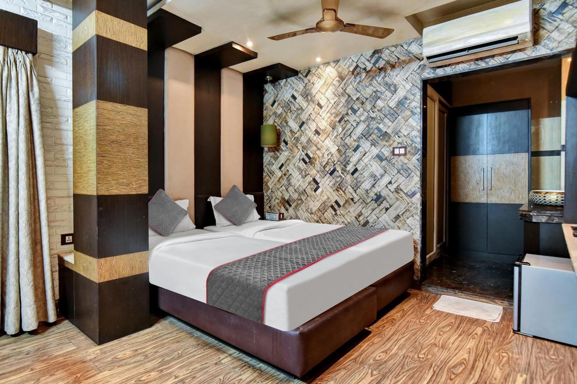 Hotel Acme Kolkata Bagian luar foto