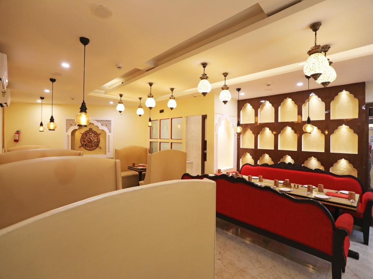 Hotel Acme Kolkata Bagian luar foto