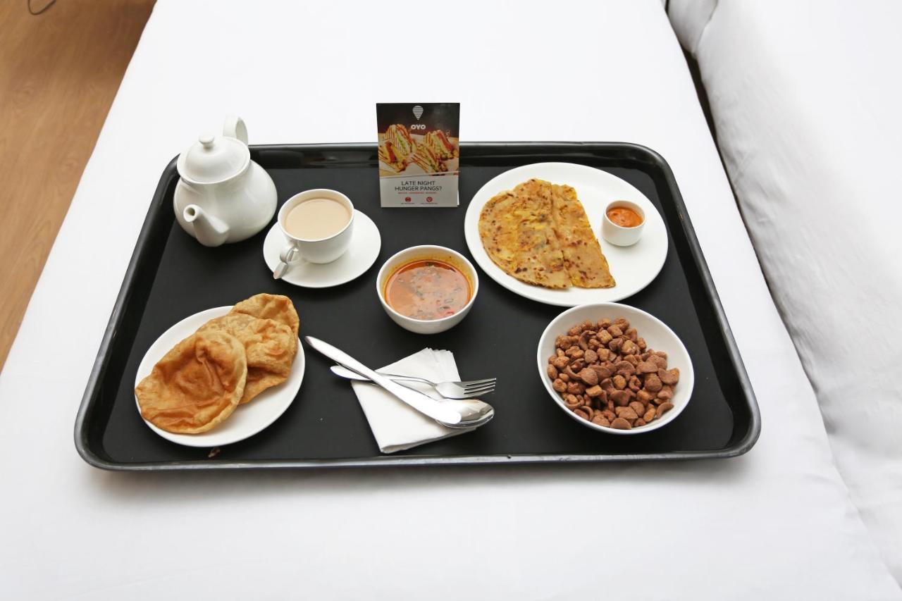 Hotel Acme Kolkata Bagian luar foto