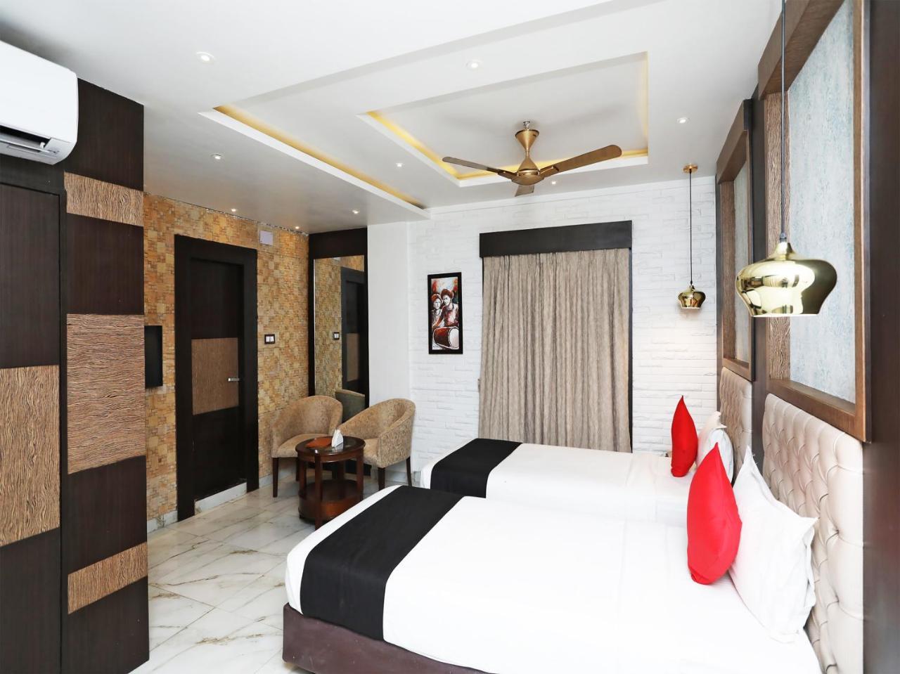 Hotel Acme Kolkata Bagian luar foto